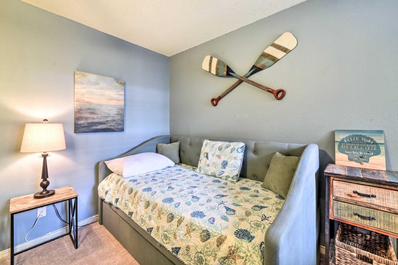 Bright And Breezy Condo, 2 Mi To Whitecap Beach! Corpus Christi Exteriör bild